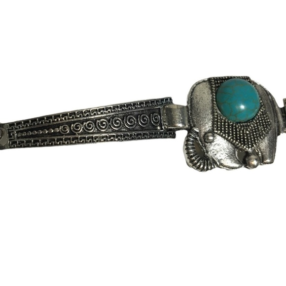 Bohemian style silver bracelet with elephant with trunk up and blue stone - Picture 4 of 8